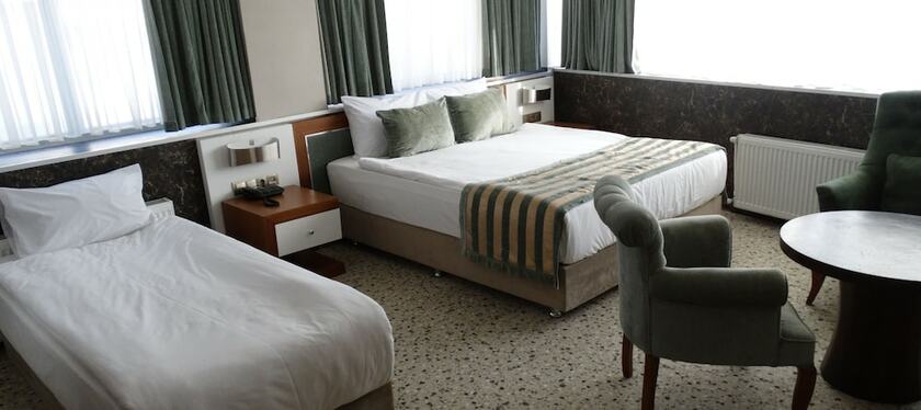 Imagen de la habitación del Royal Sweet Hotel. Foto 19