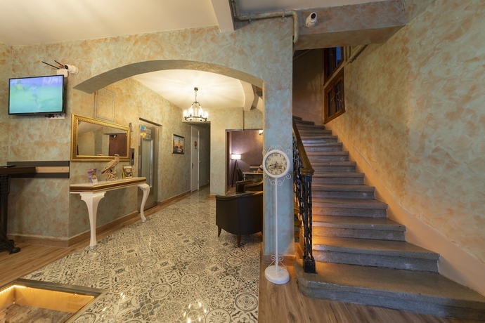 Imagen de los interiores del Royal Taksim Suites. Foto 19