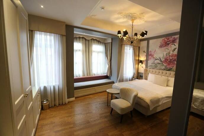 Imagen de la habitación del Royal Tophane. Foto 11