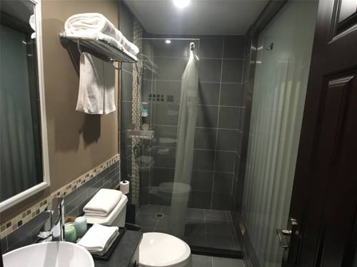 Imagen de la habitación del Rutang Inn. Foto 1