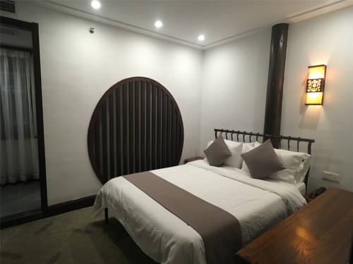 Imagen de la habitación del Rutang Inn. Foto 3