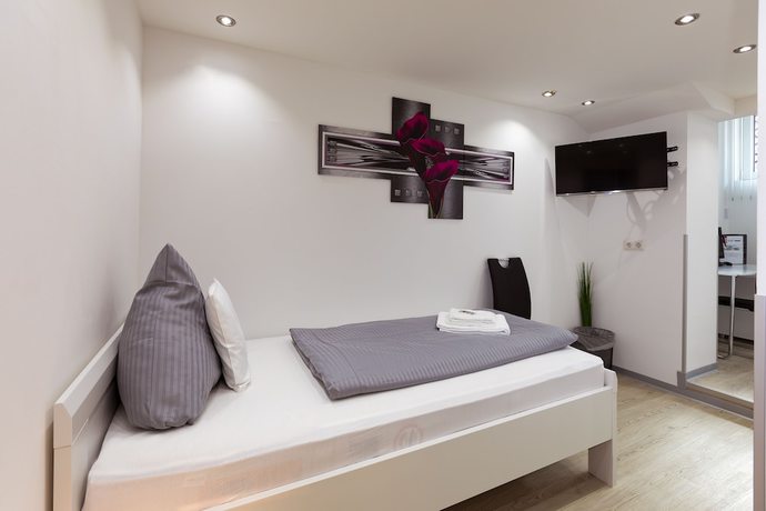 Imagen de la habitación del R&uuml;hen 24-hour check-in, free parking, guest kitchen. Foto 12