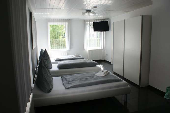 Imagen de la habitación del R&uuml;hen 24-hour check-in, free parking, guest kitchen. Foto 19