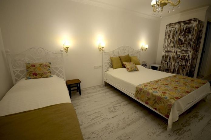 Imagen de la habitación del R&uuml;zgar G&uuml;l&uuml; Hotel. Foto 9