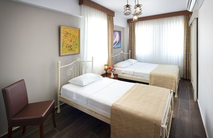 Imagen de la habitación del R&uuml;zgarg&uuml;l&uuml; Otel. Foto 16