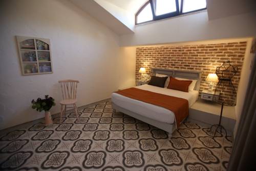 Imagen de la habitación del S3 Hotels Orange. Foto 2