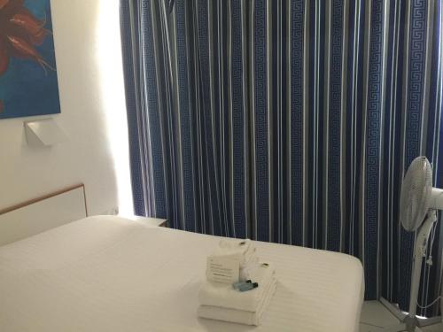 Imagen de la habitación del SARA RIVIERA Costa Plana. Foto 6