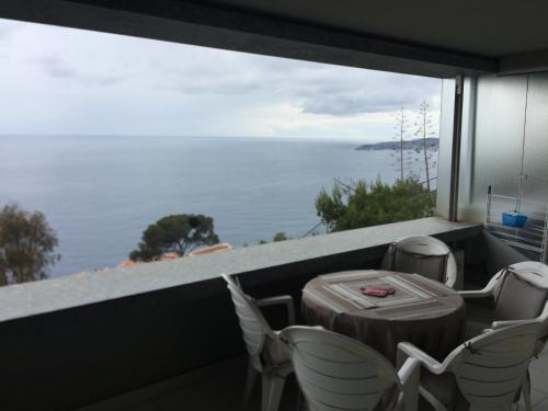 Imagen de la habitación del SARA RIVIERA Costa Plana. Foto 7