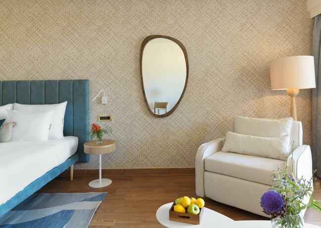 Imagen general del SEAFOS Luxury Resort & Spa - Limited Edition by Leonardo Hotels. Foto 5