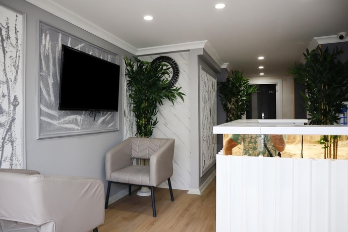 Imagen de los interiores del SERENITY SUIT HOTEL BAKIRK&Ouml;Y. Foto 14