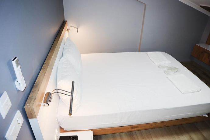 Imagen de la habitación del SERENITY SUIT HOTEL BAKIRK&Ouml;Y. Foto 8