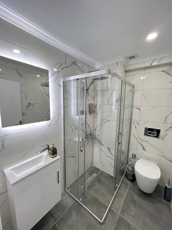 Imagen de la habitación del SERENITY SUIT HOTEL BAKIRK&Ouml;Y. Foto 12
