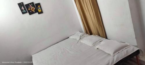Imagen de la habitación del SHRI SWAMI SHEETAL DAS SEWA TRUST. Foto 17