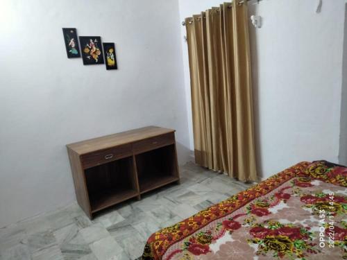 Imagen de la habitación del SHRI SWAMI SHEETAL DAS SEWA TRUST. Foto 19