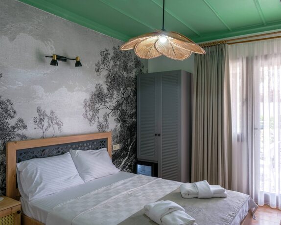 Imagen de la habitación del SIĞACIK GAEA HOTEL. Foto 18