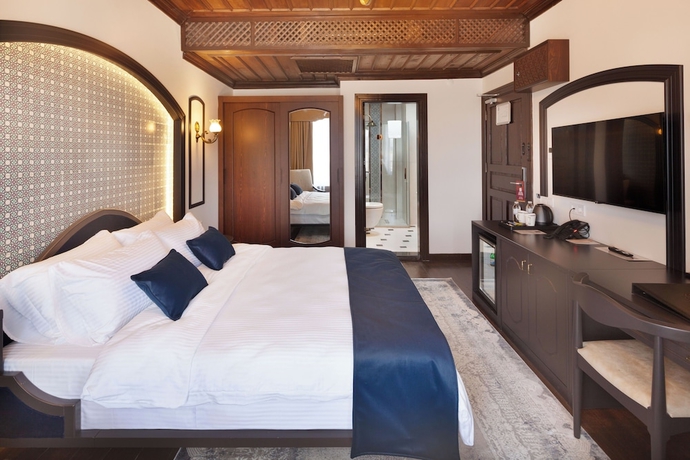 Imagen de la habitación del SIR&Ccedil;ALI HOTEL. Foto 4