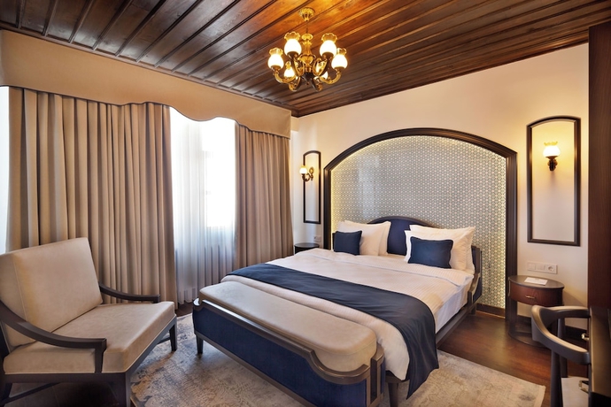 Imagen de la habitación del SIR&Ccedil;ALI HOTEL. Foto 7