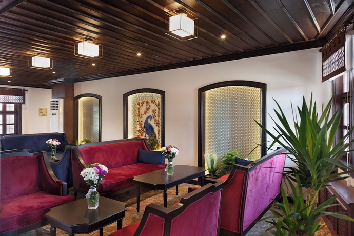 Imagen de los interiores del SIR&Ccedil;ALI HOTEL. Foto 12