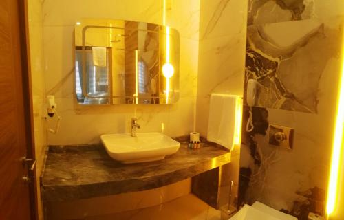 Imagen general del İSNOVA HOTEL. Foto 3