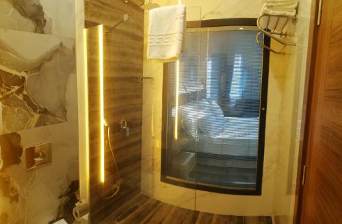 Imagen general del İSNOVA HOTEL. Foto 4