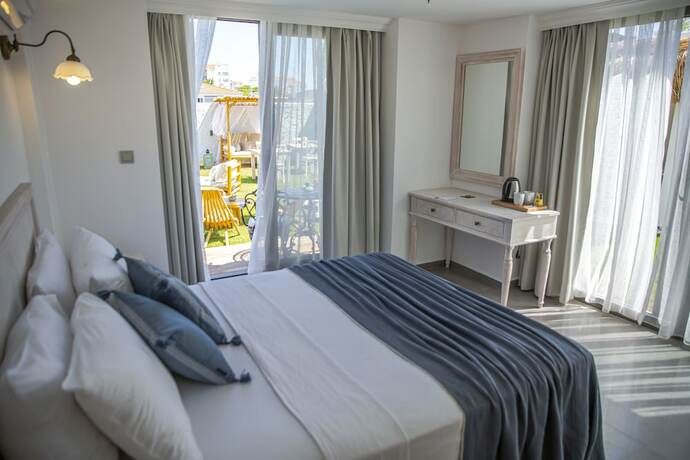 Imagen de la habitación del SOL DE VERANO BOUTIQUE HOTEL. Foto 18
