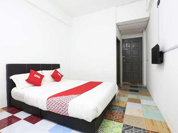 Imagen de la habitación del SPOT ON 89796 D'noor Budget Inn. Foto 6