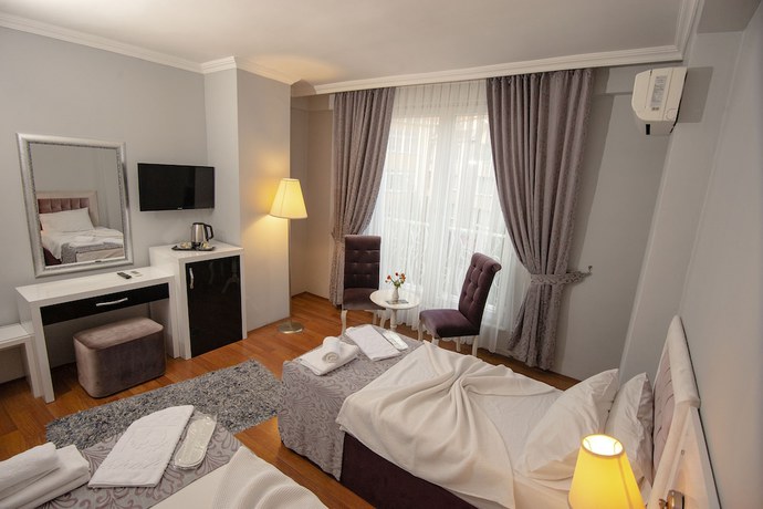 Imagen de la habitación del SRF Hotel. Foto 2