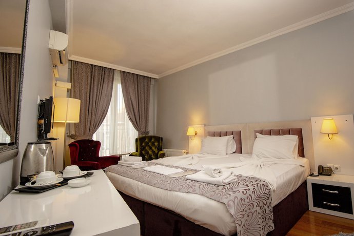 Imagen de la habitación del SRF Hotel. Foto 11
