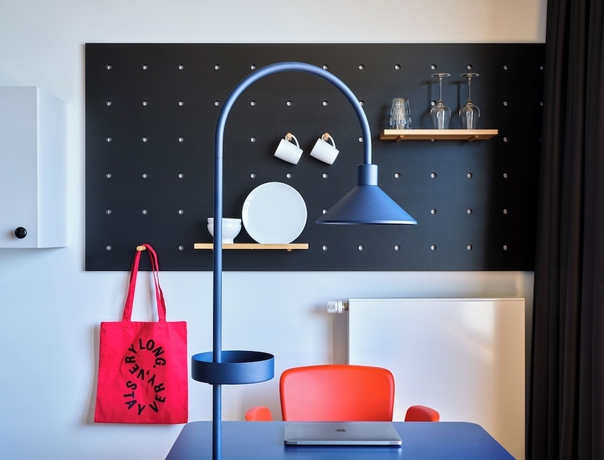 Imagen de los interiores del STAYERY Cologne Ehrenfeld. Foto 16