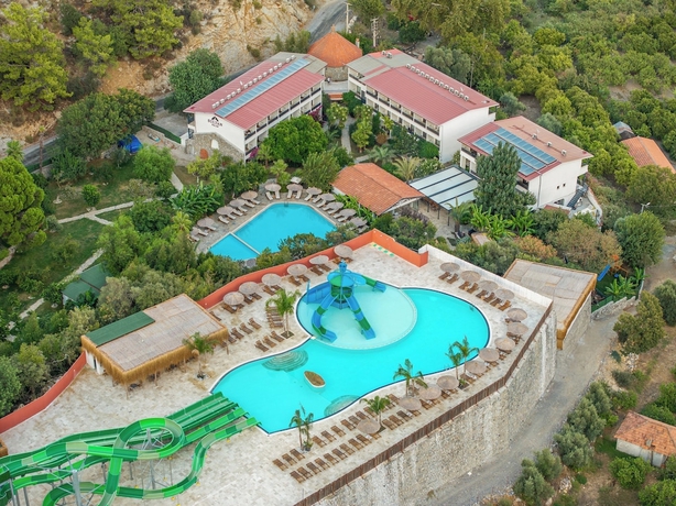 Imagen general del SULTAN PALAS OTEL. Foto 1