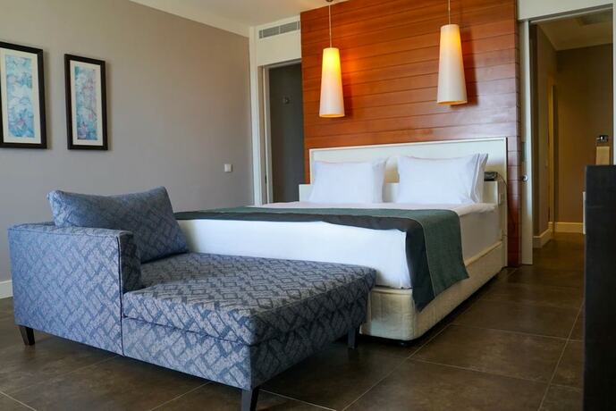 Imagen general del SUNDANCE SUITES HOTEL and SPA. Foto 4