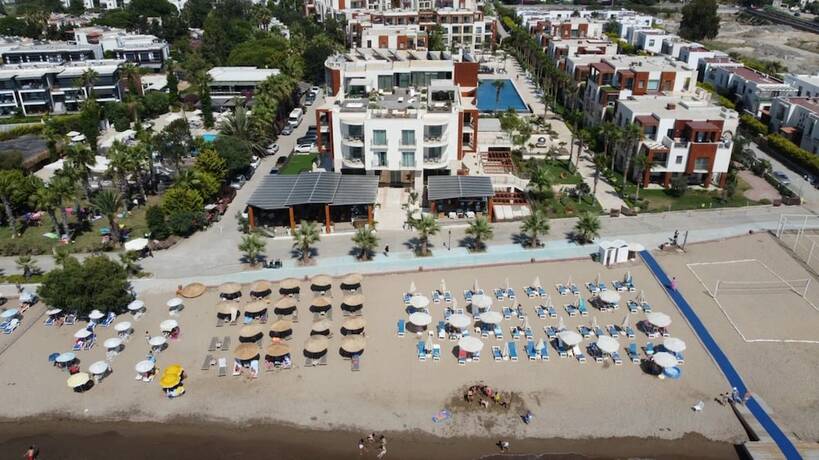 Imagen general del SUNDANCE SUITES HOTEL and SPA. Foto 17
