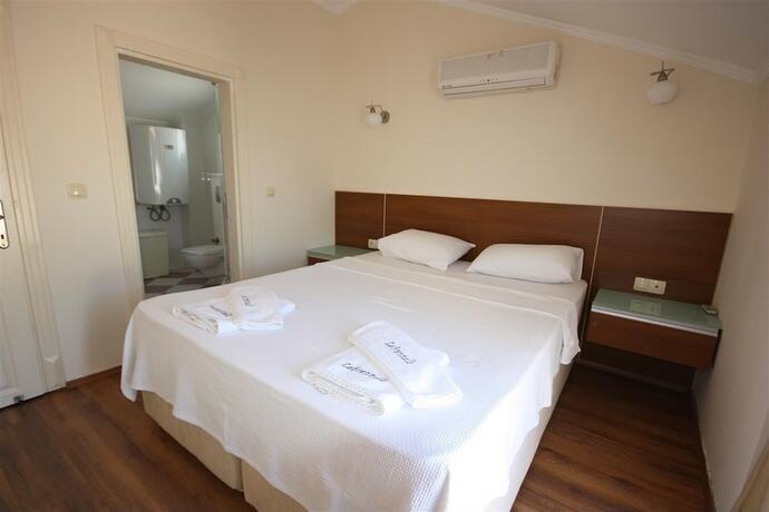 Imagen de la habitación del SUNSET BEACH CLUB LEBRENTALS. Foto 17