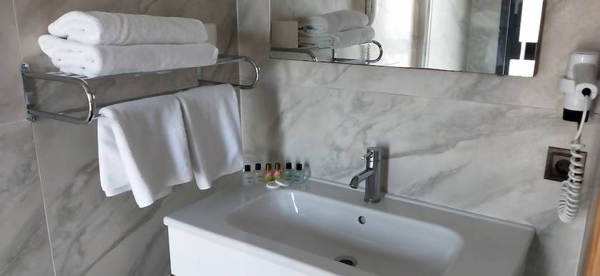 Imagen de la habitación del Saatli Hotel, Cesme. Foto 10
