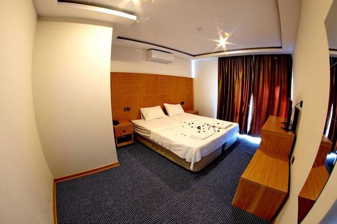Imagen de la habitación del Saatli Hotel, Cesme. Foto 13