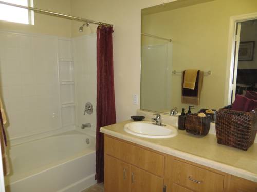 Imagen de la habitación del Sacramento Guest Services. Foto 4
