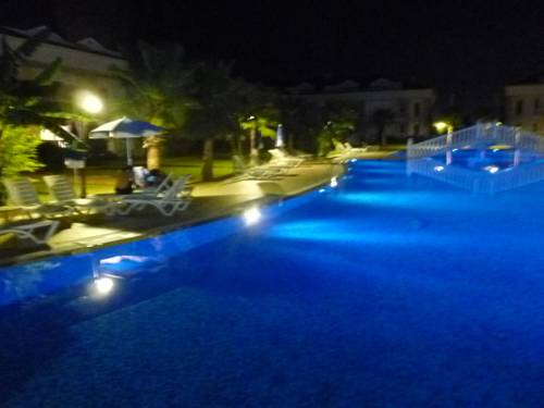 Imagen de la habitación del Sadev Turizm Belek Family Villas. Foto 4