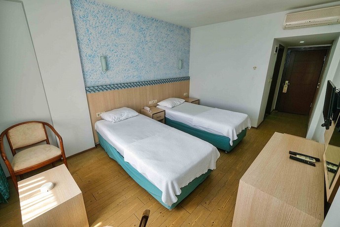 Imagen de la habitación del Safari Otel. Foto 12