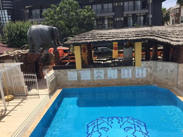 Imagen general del Safari Suit Hotel. Foto 10