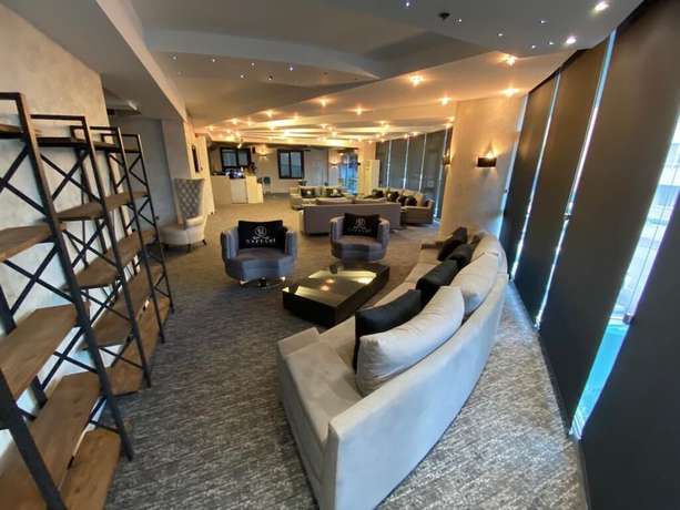 Imagen de los interiores del Saffari Hotel. Foto 9