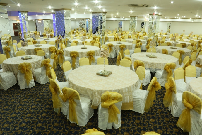 Imagen de los interiores del Saffron Hotel. Foto 19
