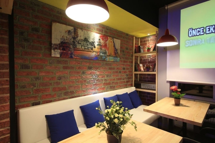 Imagen del bar/restaurante del Safran Otel. Foto 4