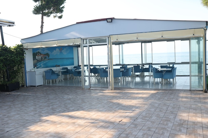 Imagen de los exteriores del Sahil otel. Foto 15