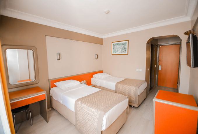 Imagen de la habitación del Sahinler Hotel. Foto 8