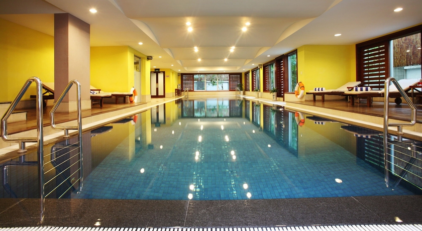 Imagen de la piscina del Saigon View Residences. Foto 15