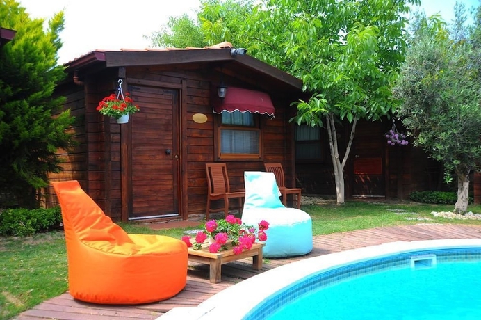 Imagen de los exteriores del Sakizlarpark Bungalows. Foto 12