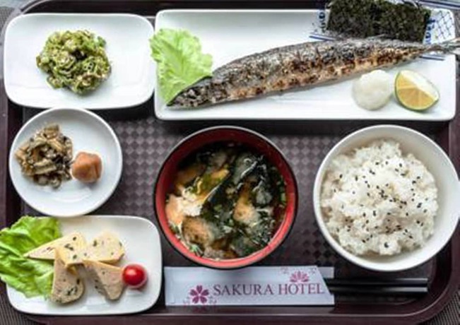 Imagen del bar/restaurante del Sakura Hotel 3. Foto 4