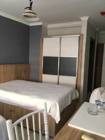Imagen de la habitación del Sale Otel. Foto 18