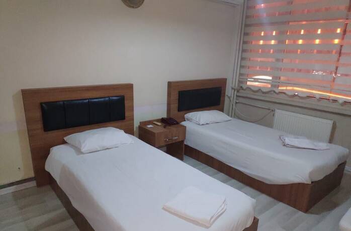Imagen de la habitación del Sale Otel. Foto 19