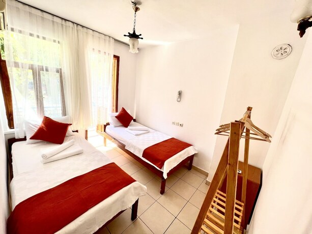 Imagen de la habitación del Salina Pansiyon. Foto 15